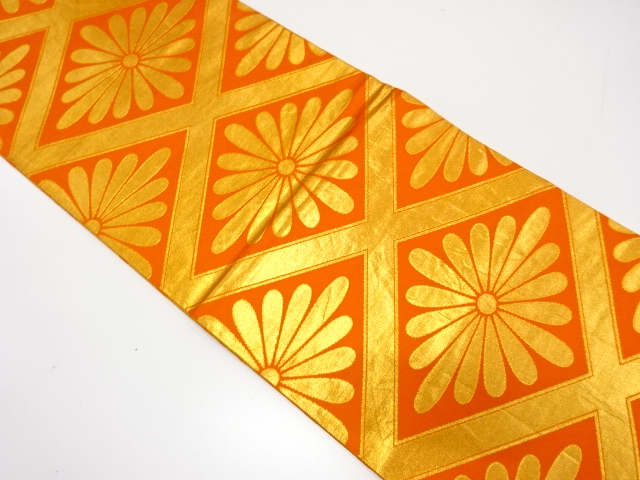 アンティーク　斜め格子に花菱模様織出し丸帯（材料）